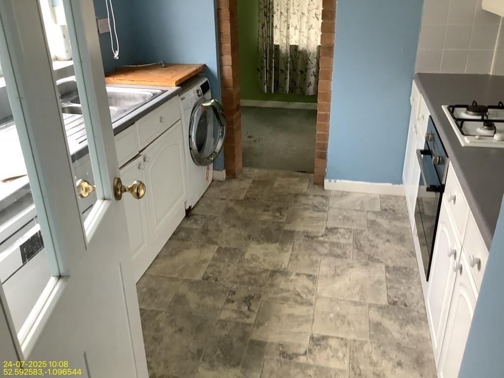 78, Winslow Drive, Wigston, LE18 3QG_Page_04_Image