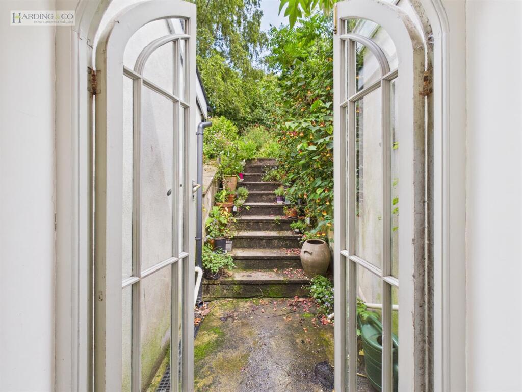 French doors to the rear garden.jpg