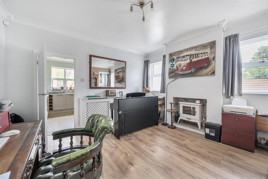 154 Hickman Road, Galley Common