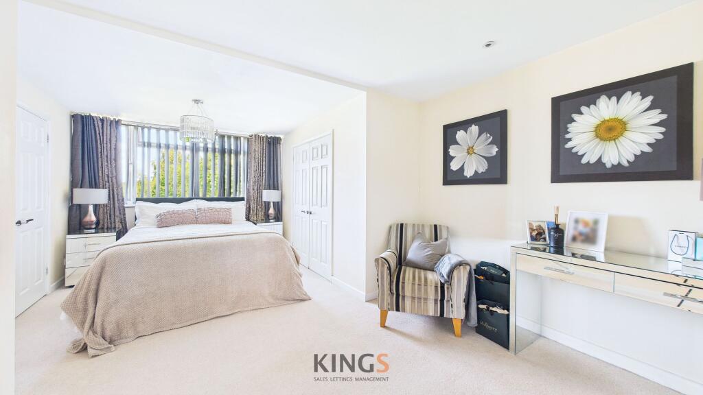 Main Bedroom