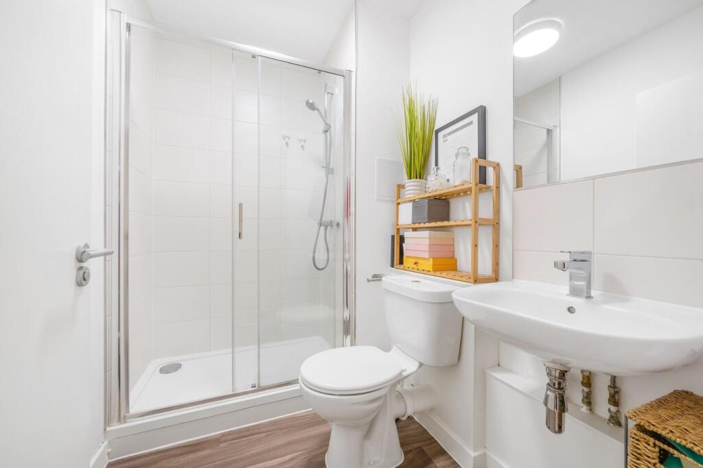 Ensuite.jpg