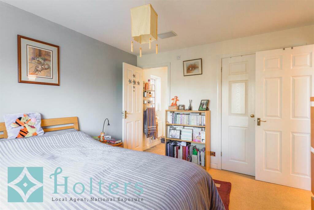 66 Dahn Drive, Ludlow-08.jpg