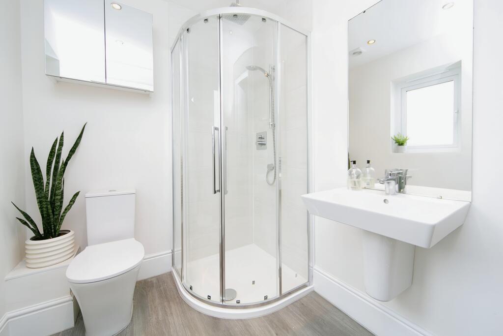 En-suite Two