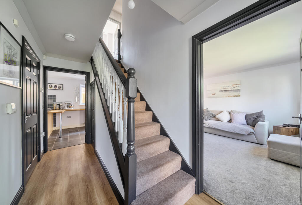 1312674-12-685acd...