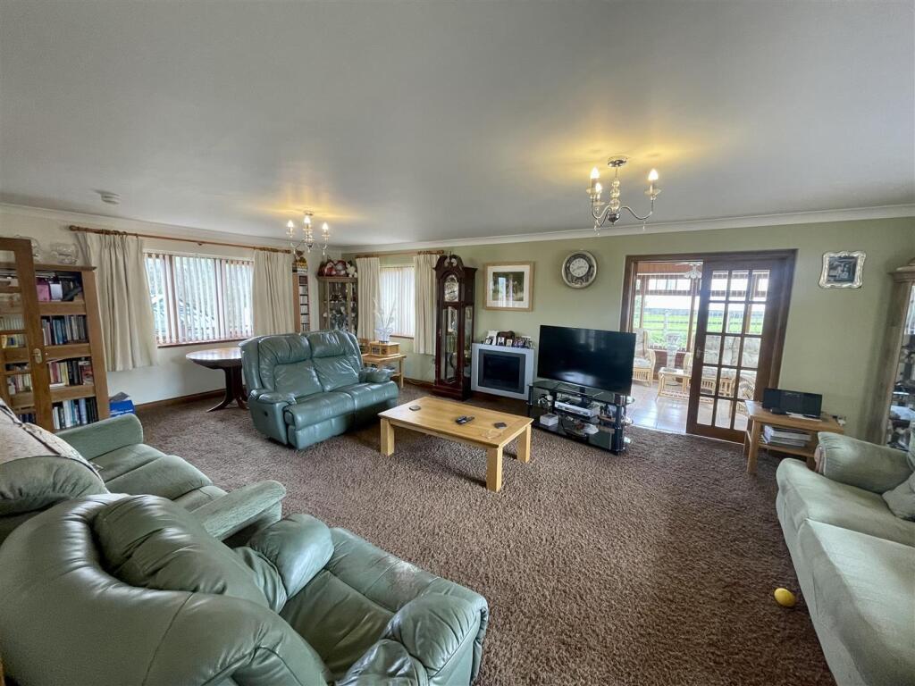 Living room.jpeg