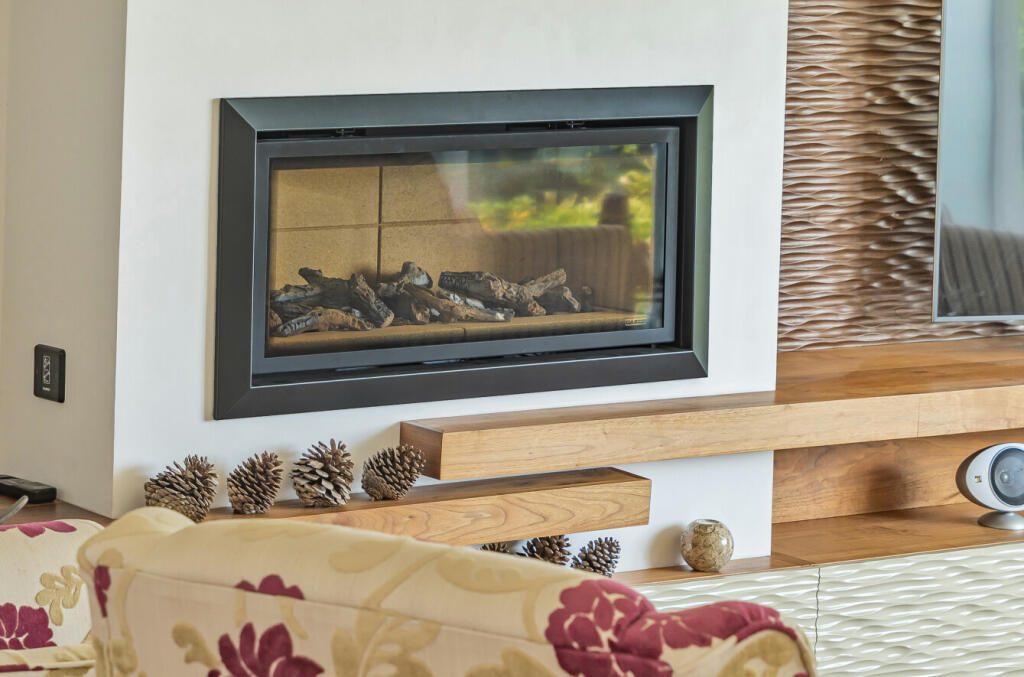 Feature Gas Fire