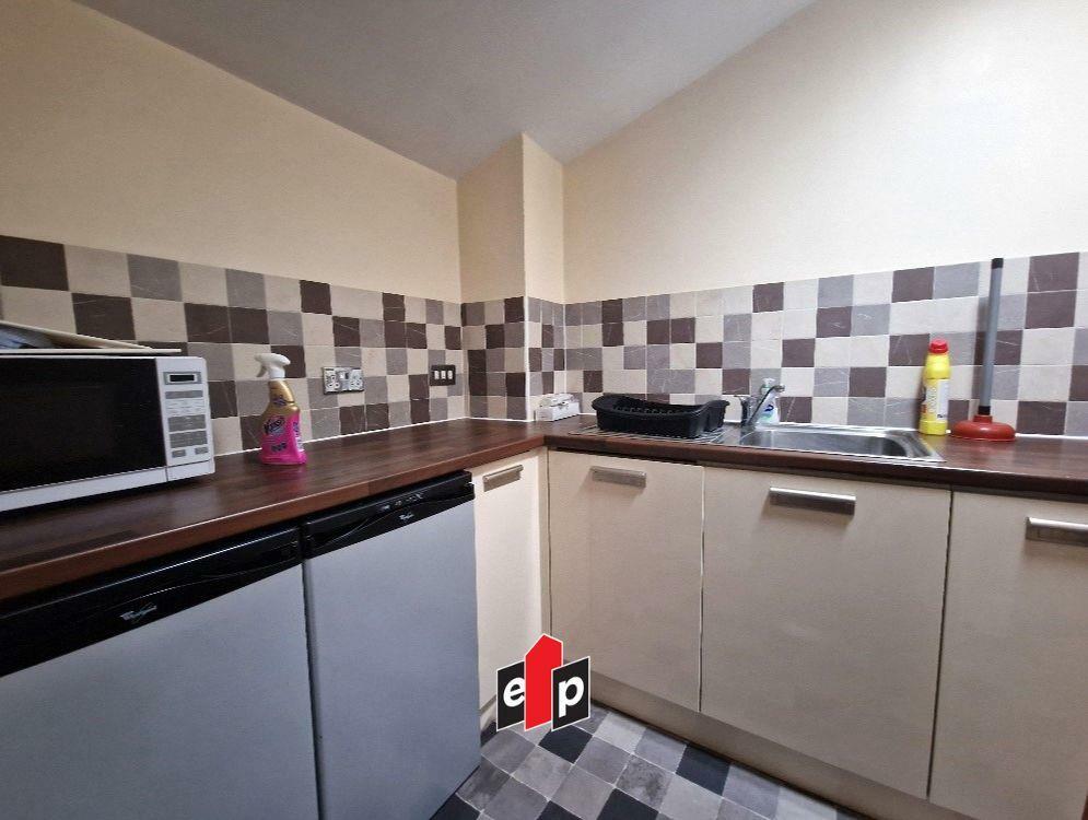 Mandara Point, Drapers Field - Kitchen