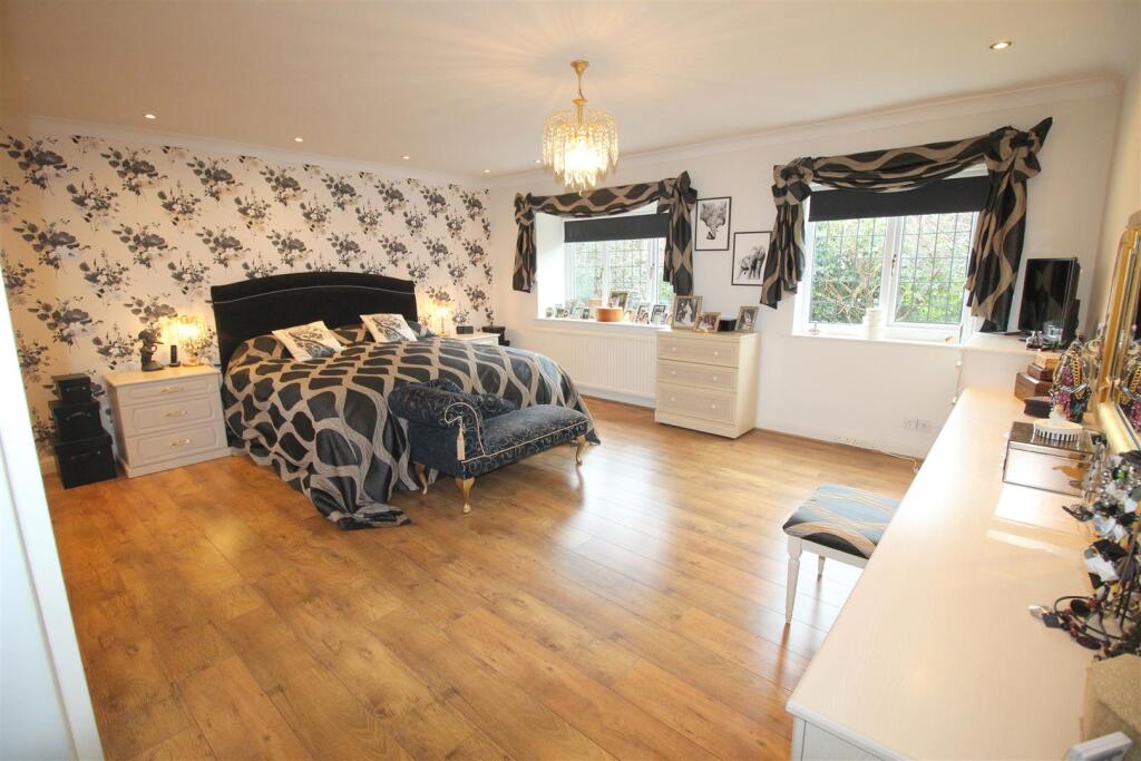 Westwood Mews, 2, bed 1 NEW.JPG