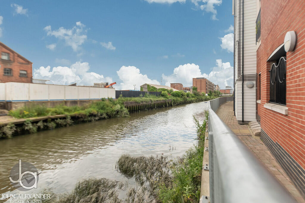 IMG_12322_10_orig...