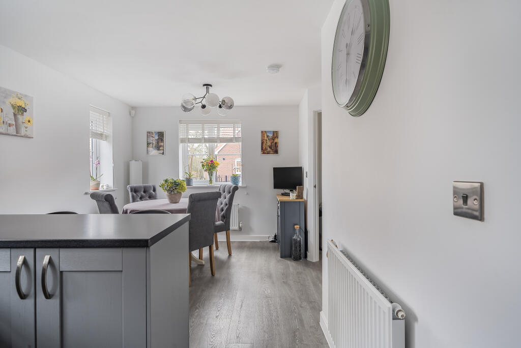 Kitchen / Breakfast Room