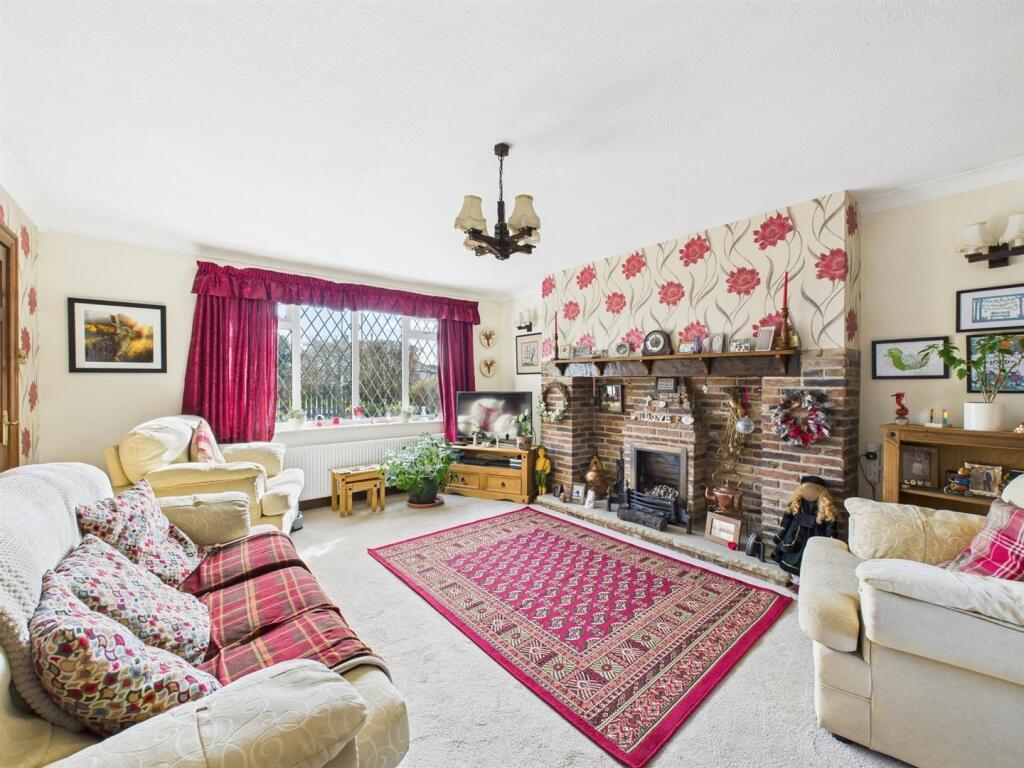 Lounge: