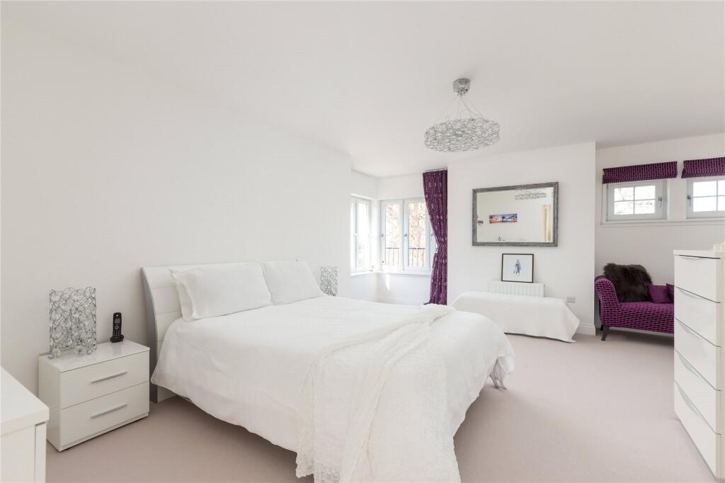 Principal Bedroom