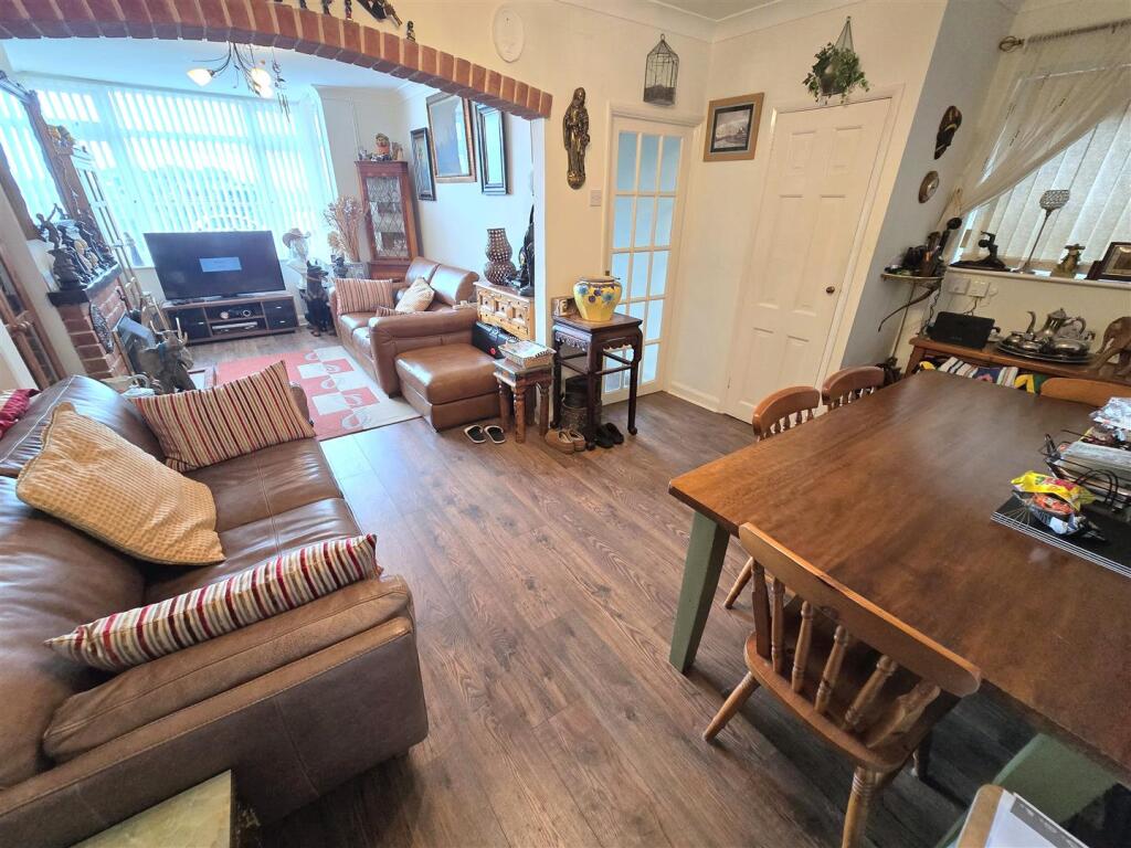Lounge/Diner
