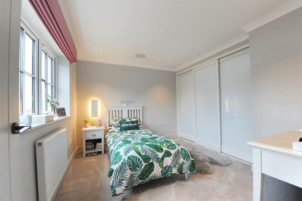 Bedroom 3.JPG