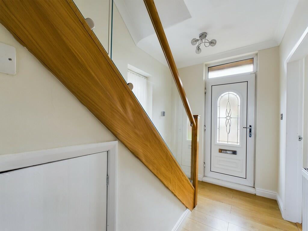 CAM02060G0-PR0167...