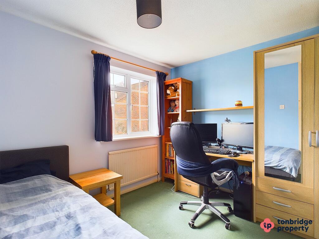 CAM03742G0-PR0016-STILL069