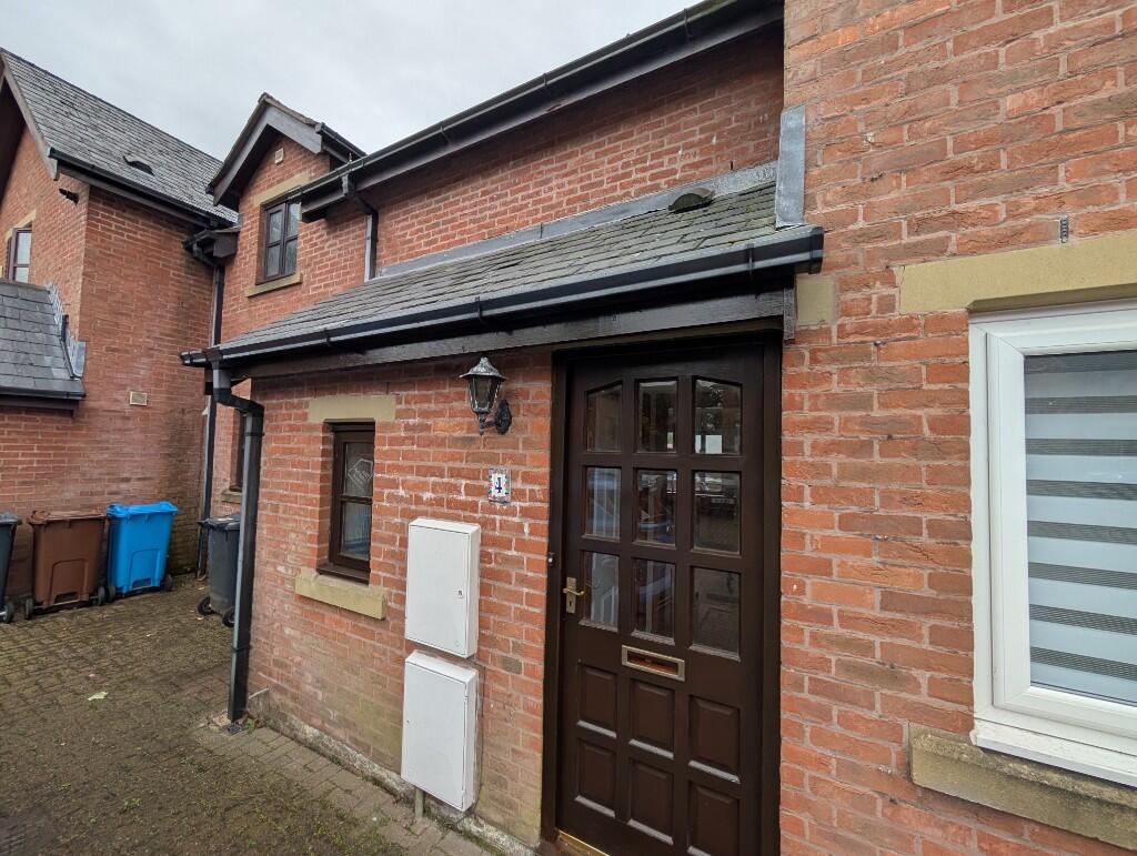 Dixons Farm Mews, PR4