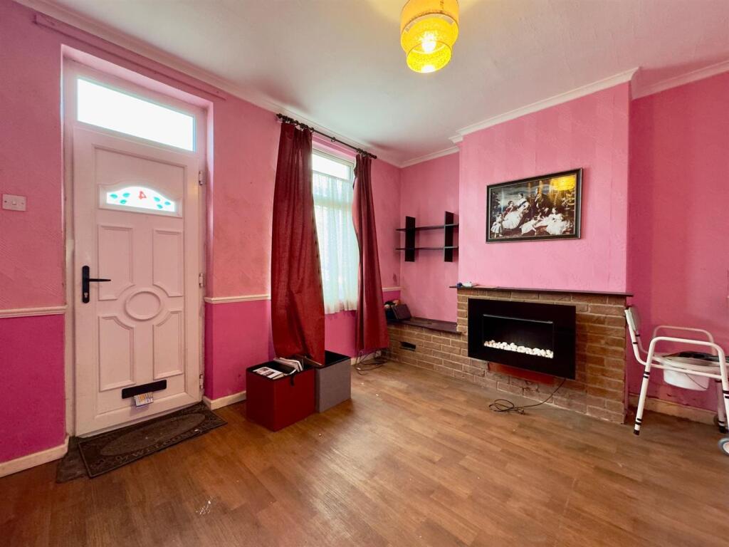 WhatsApp Image 2025-02-21 at 12.23.56 (8).jpeg