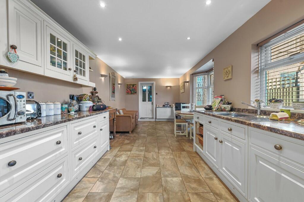 Fitted Kitchen/Diner