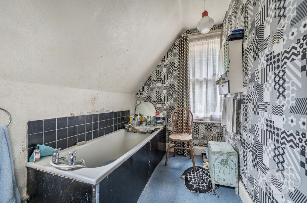 894c1f0d-78e5-49b...