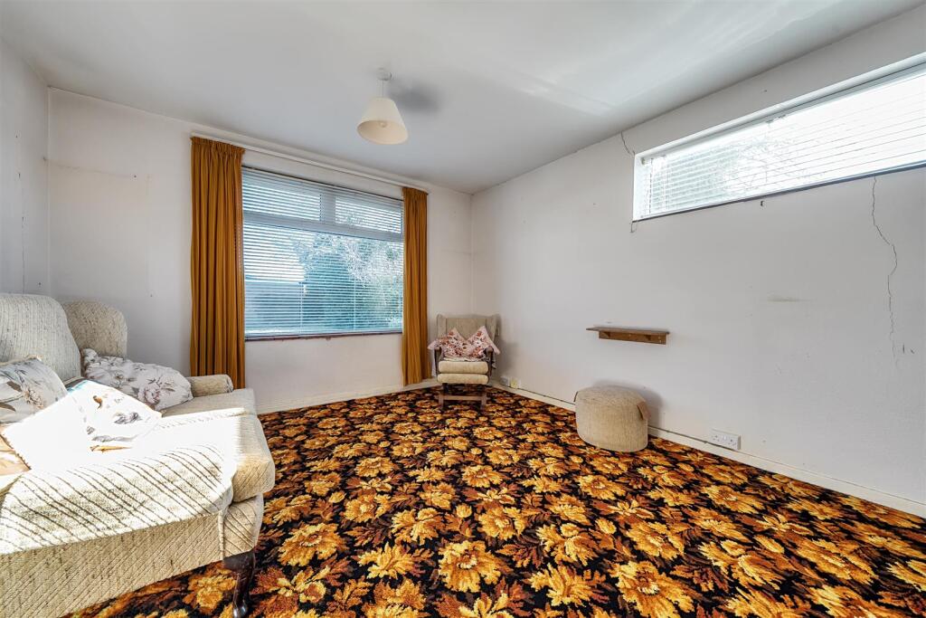 5 Palmer Drive, Lutterworth