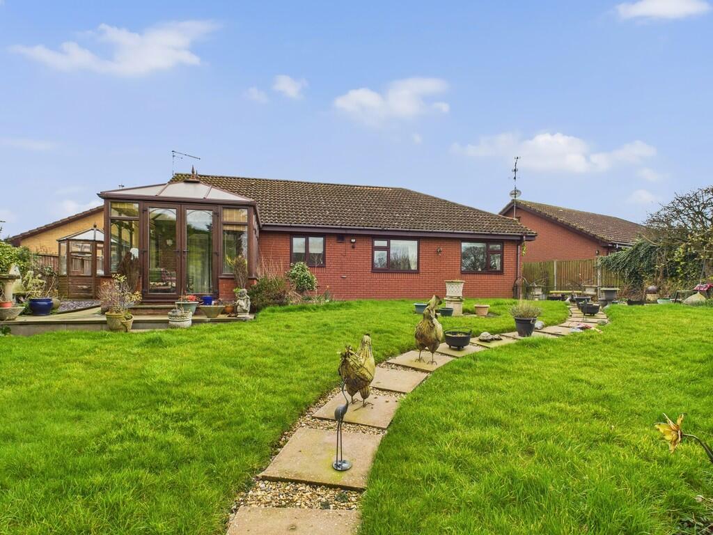 CAM03582G0-PR0082...