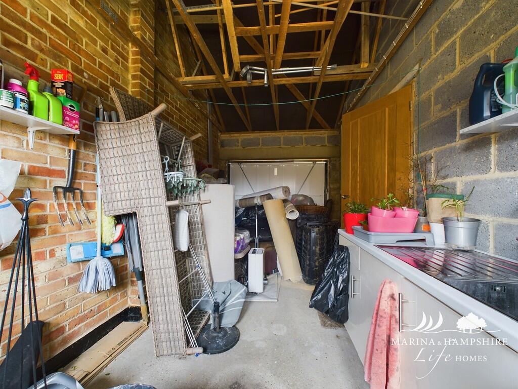 CAM03691G0-PR0029...