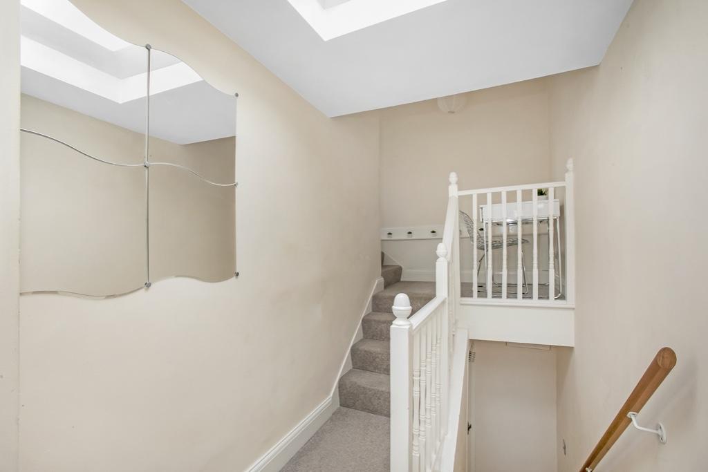 Hallway/landing