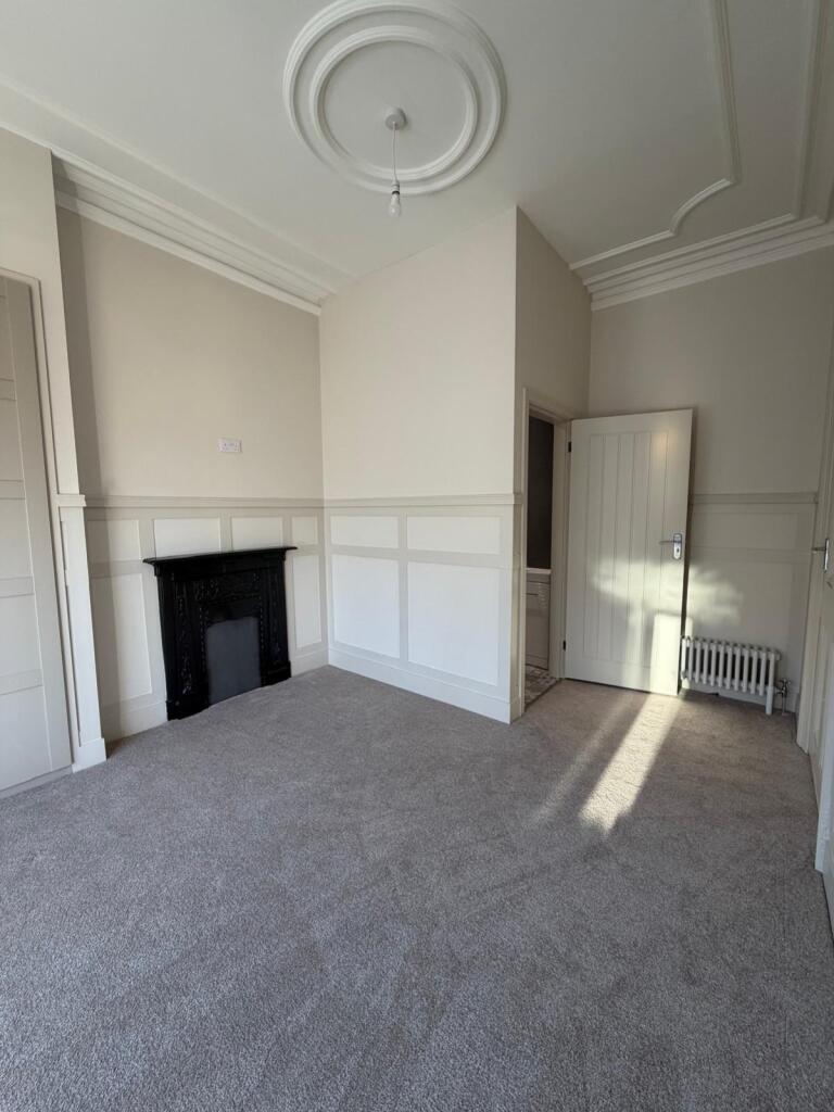 WhatsApp Image 2025-11-21 at 10.38.19 (4)