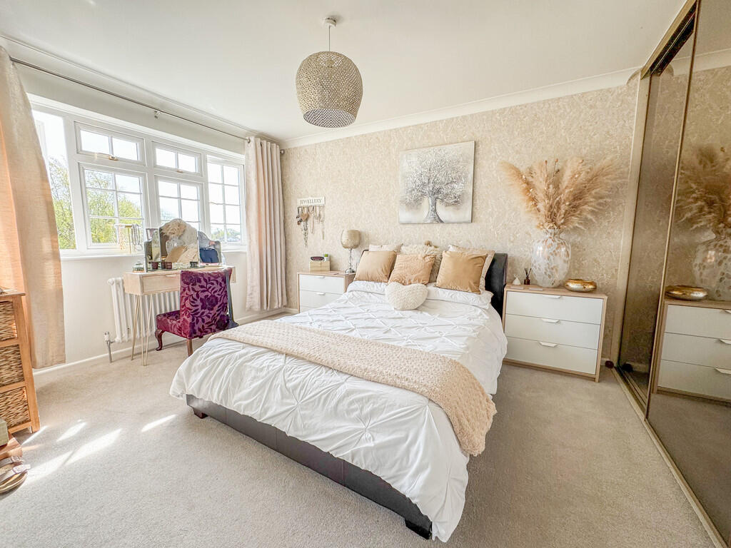 bed 1