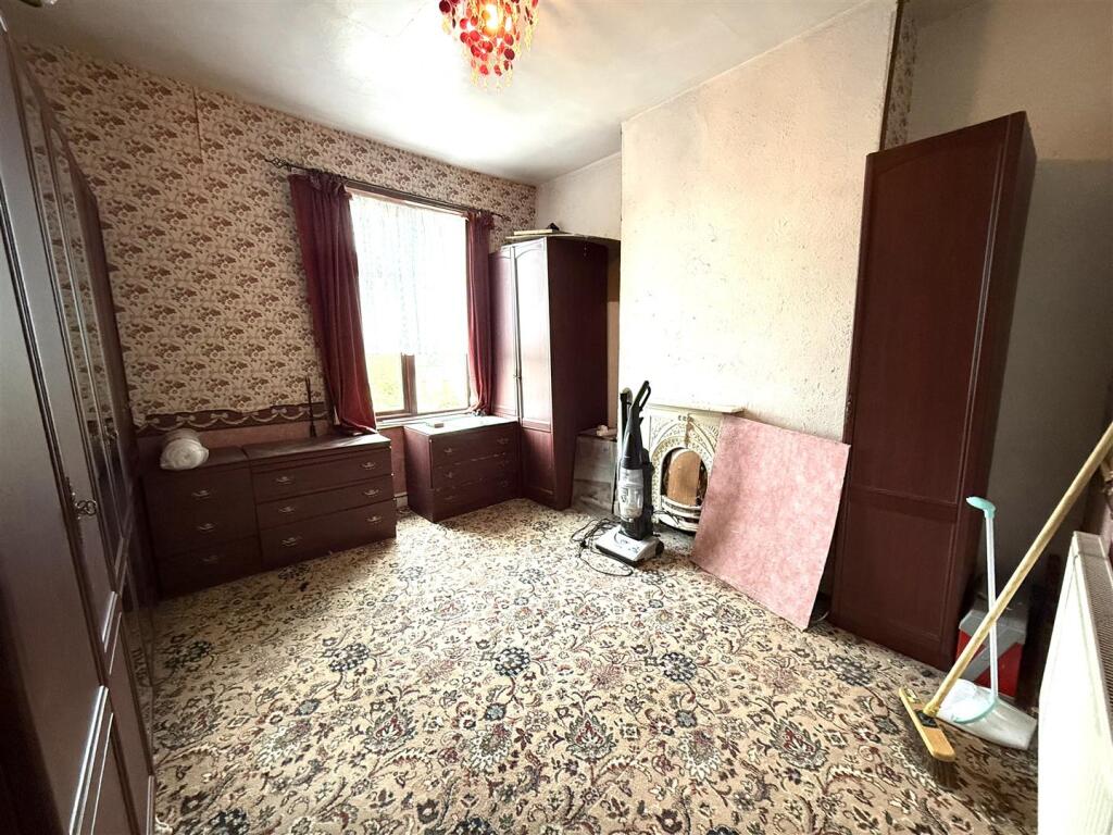 103 rawnsley bed 4.jpeg