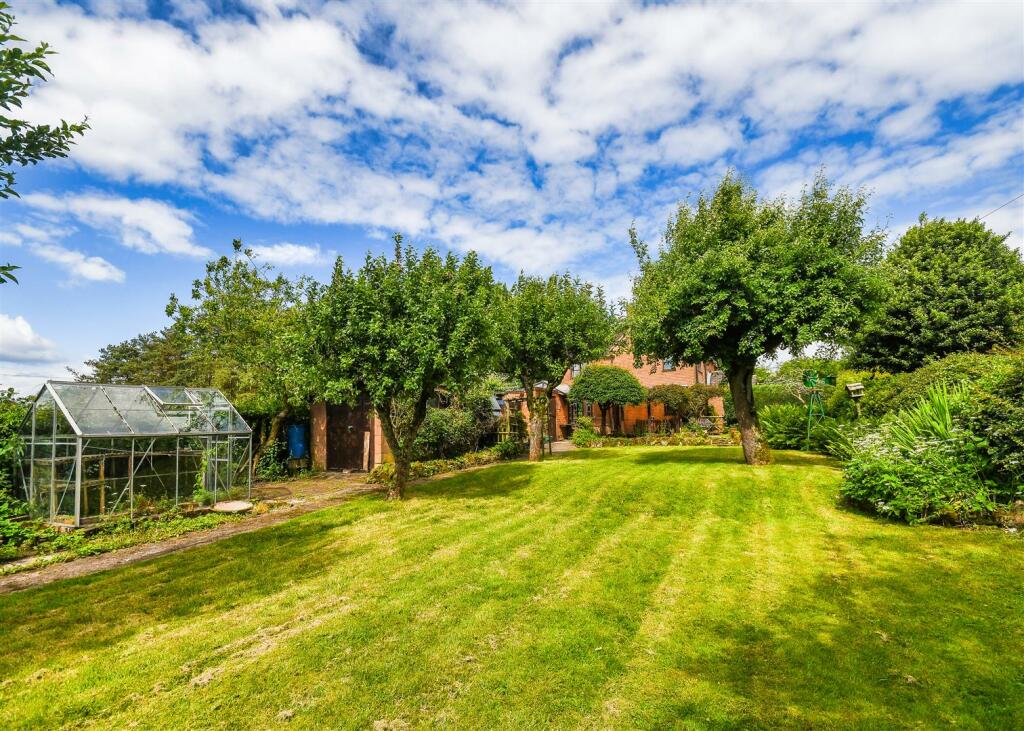 4 Beamish Lane - Garden.jpg