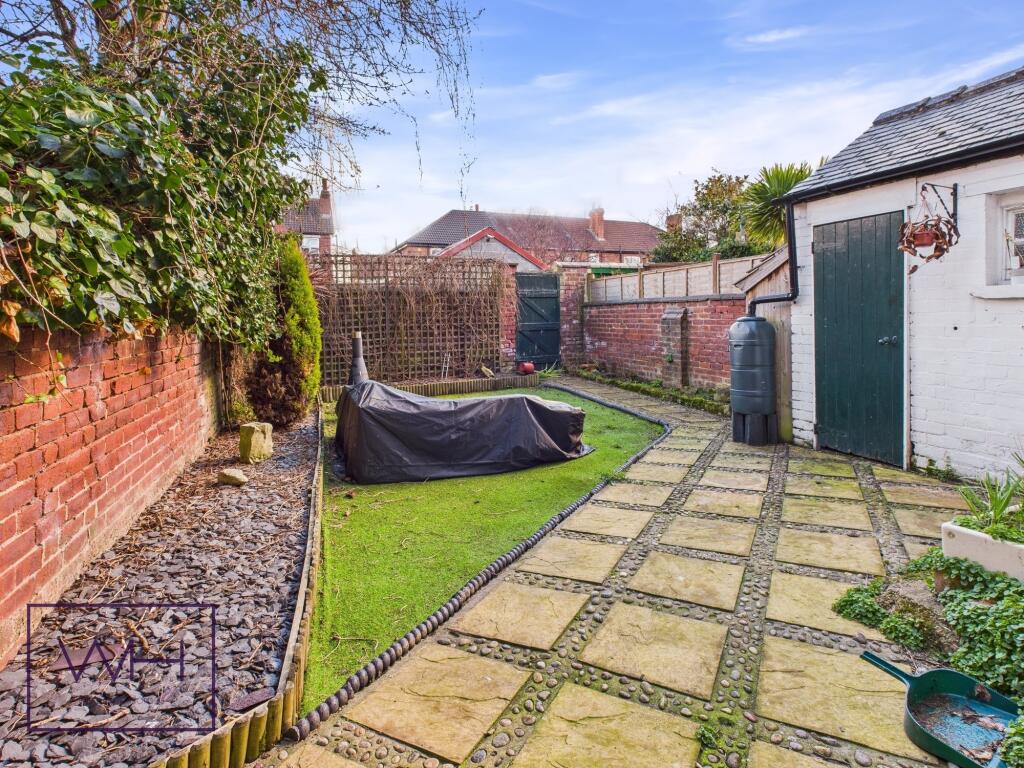 CAM03785G0-PR0217-ST