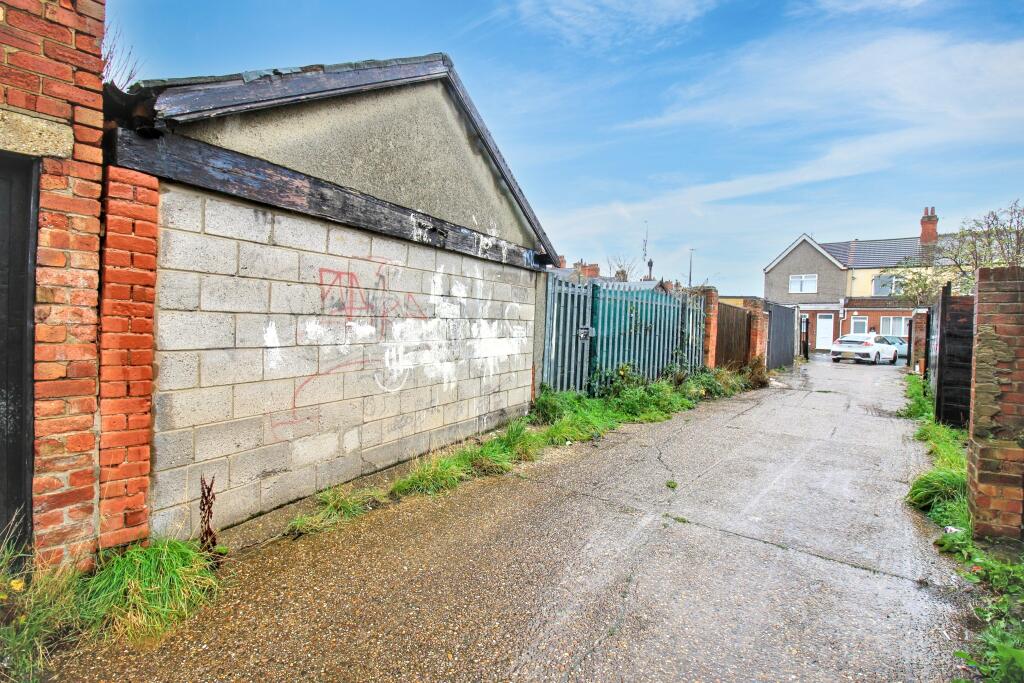 20251115053803 IMG 4494 ItE77 T202511171854.jpg