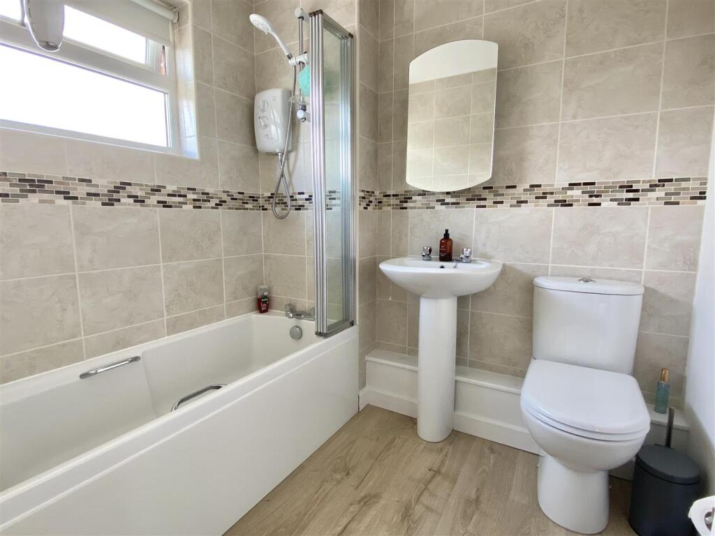 2 Eldon Drive-8.jpg