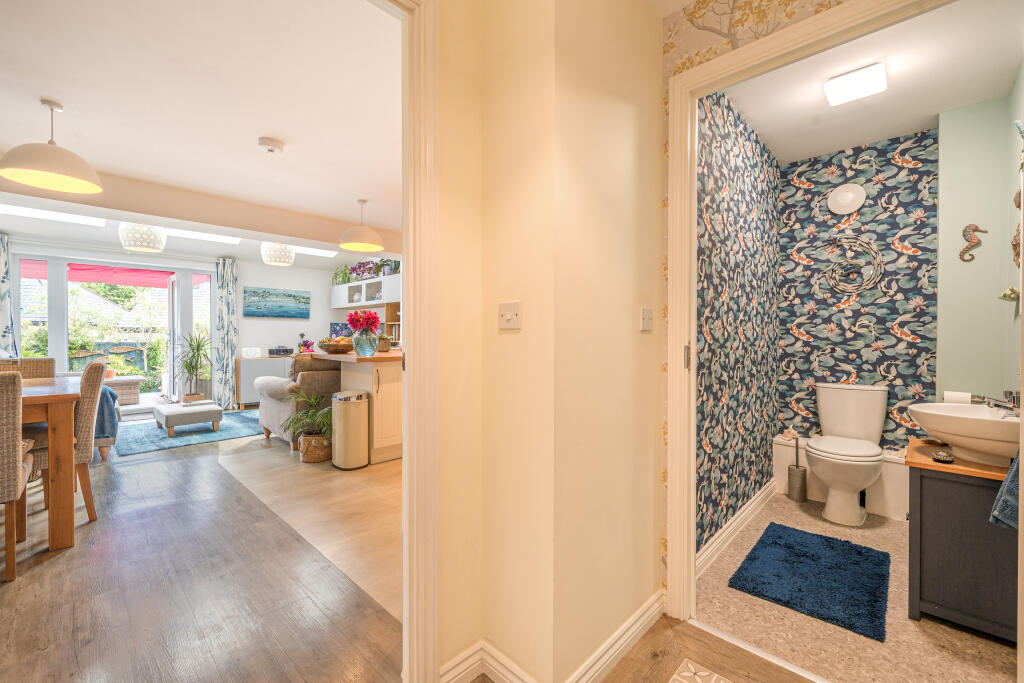 1330992-7-688a3ace7ea75