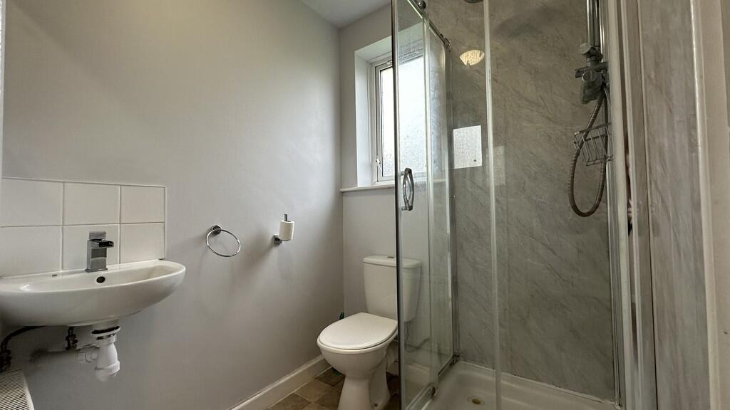 En-suite Bathroom...