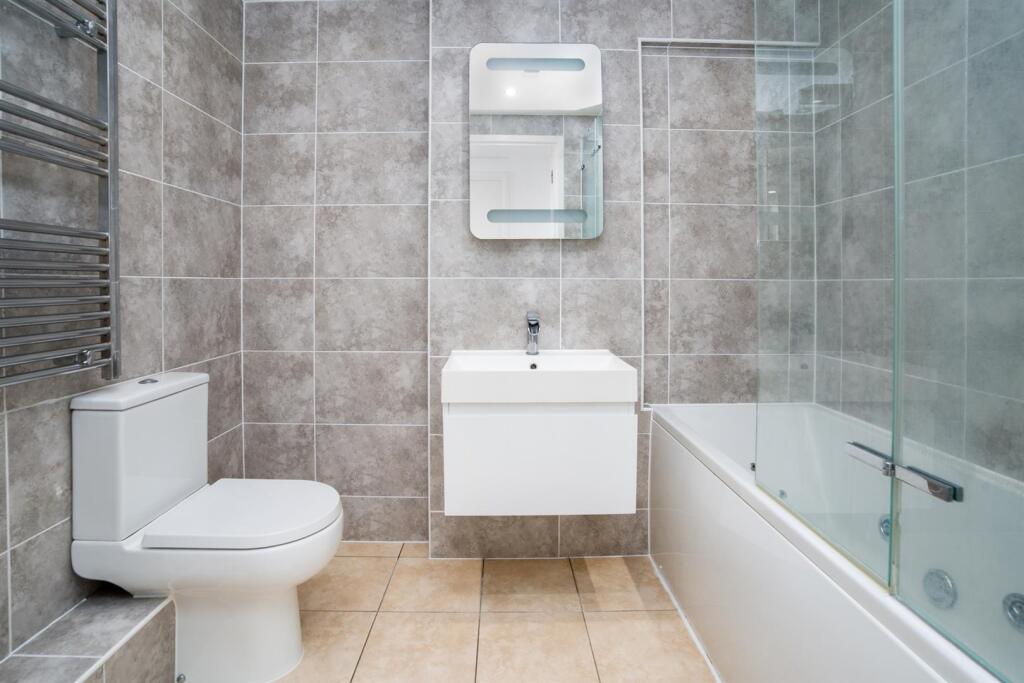 05 For Sale 3 Bedroom Flat Garden Murray Grove N1 