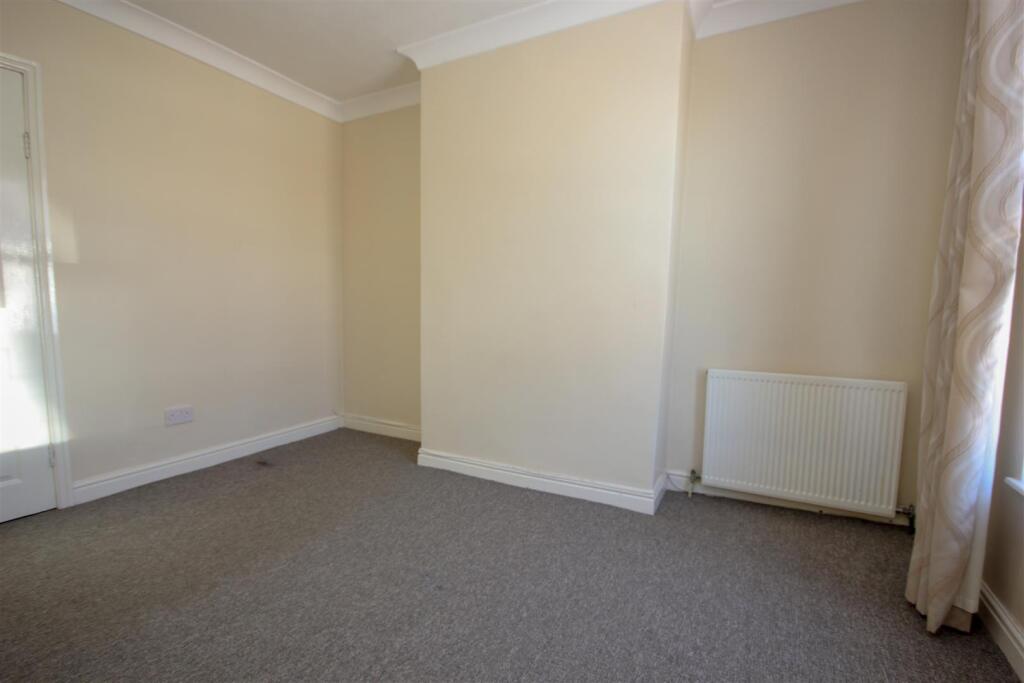 Master Bedroom.jpg