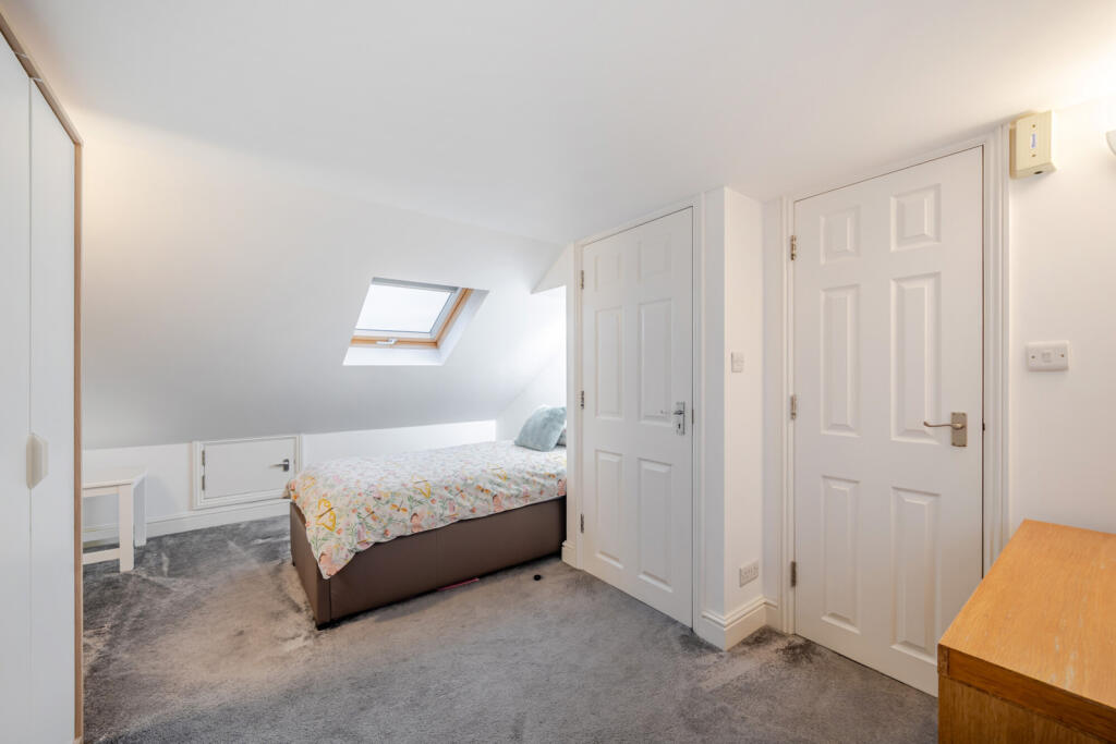 1369149-14-68eff0...