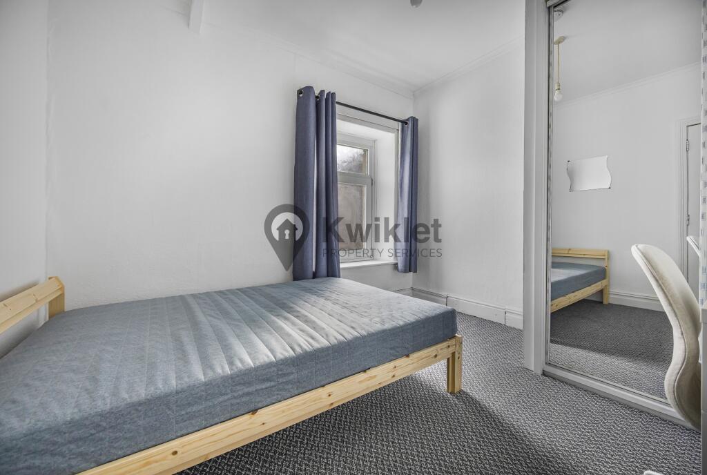 eZy Watermark_24-03-2025_02-33-04-2830pm.JPG