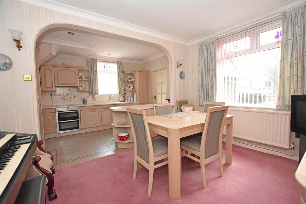 Open Plan Kitchen Dining Room II.JPG