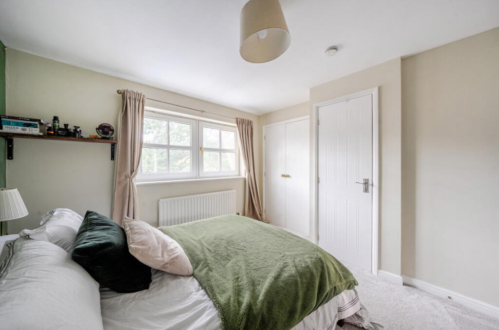 1327775-30-687980...