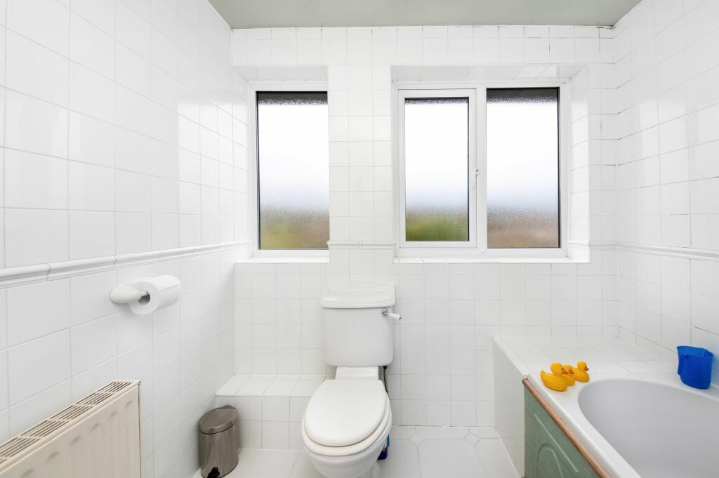 HOUSE BATHROOM
