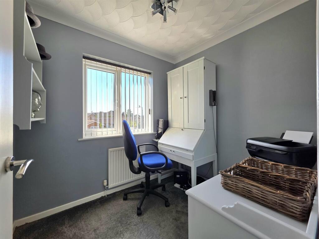 WhatsApp Image 2025-08-21 at 09.23.36_11730cb.jpg