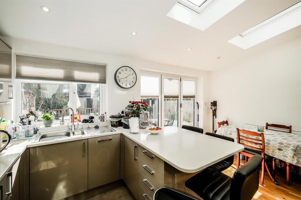 127 Hampton Road-15_web.jpg