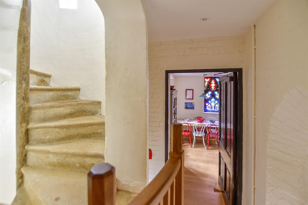 Internal Lifestyle Photograph