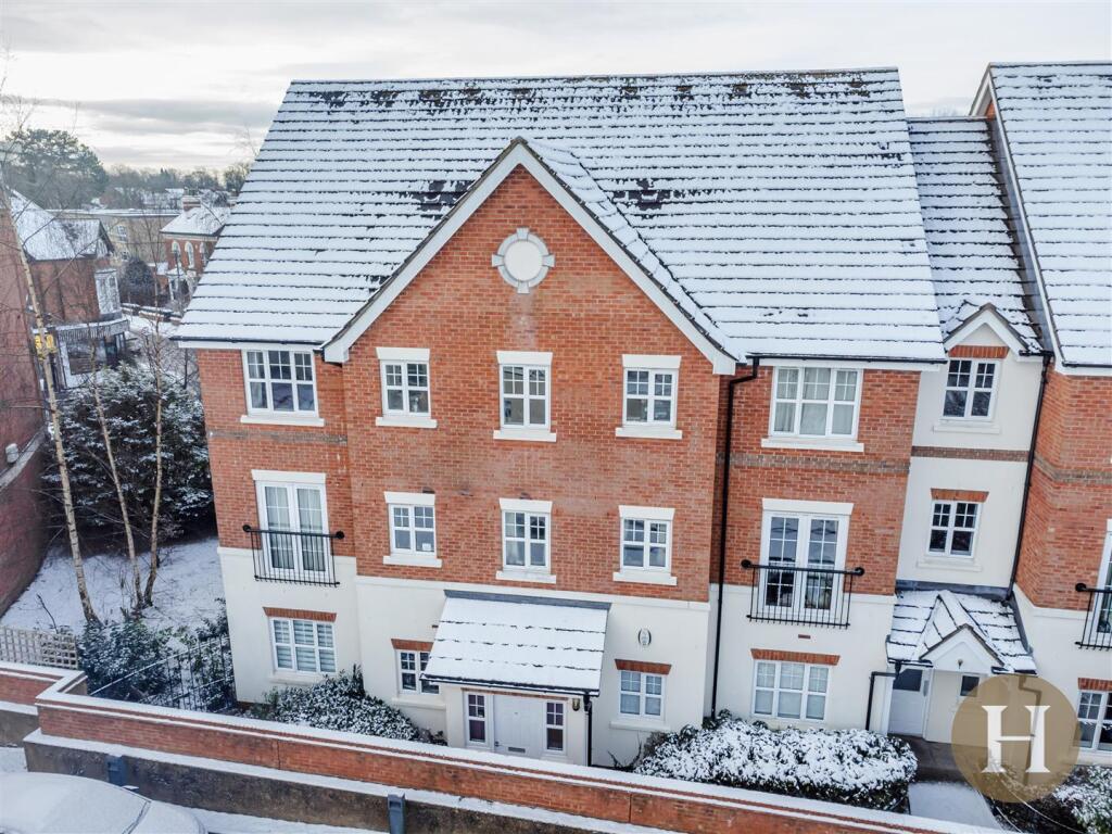 Hadleigh Estate Agents-21.jpg