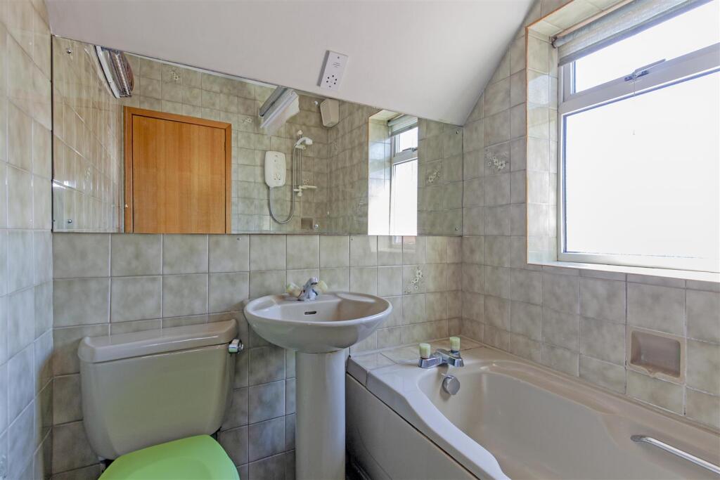 Bathroom-1.jpg