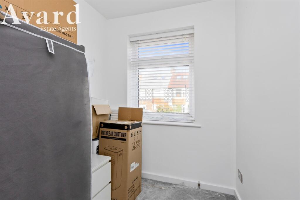 Craignair Avenue, 15-011.jpg